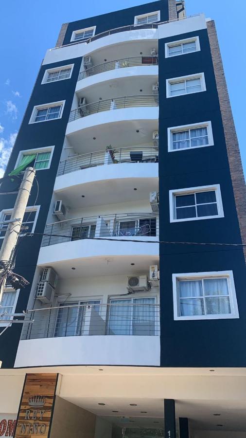 Edificio Rey Nino Apartment Посадас Екстериор снимка